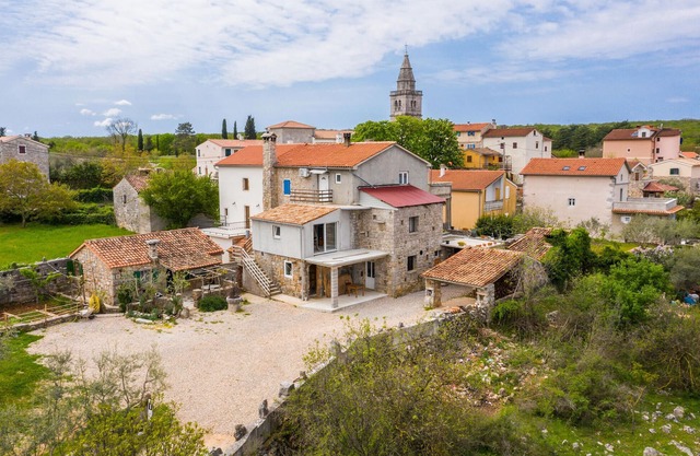 1 bedroom gorgeous home in Poljica