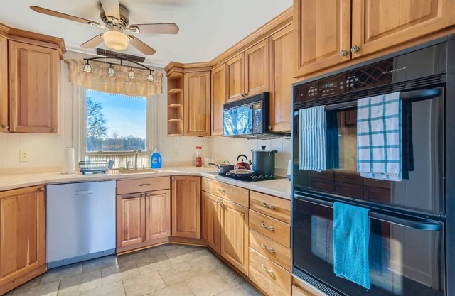 1 Country House Game Room BBQ Near Nashville TA