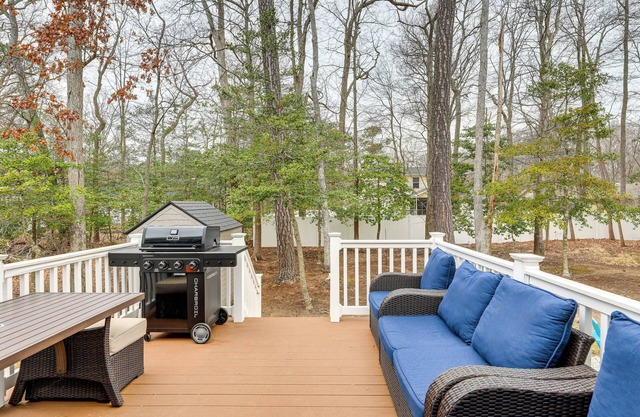 1 Mi to Outlets Ocean City: Home w/Large Yard!