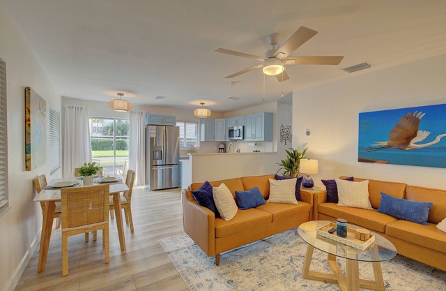 1 Mile To Honeymoon Island Beach Gear Included Free Pass To Honeymoon Fast Wi-fi