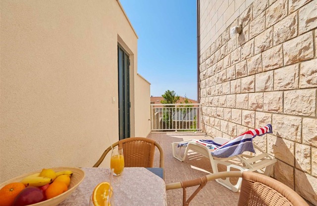 1 Triple room Villa Kate Dadić