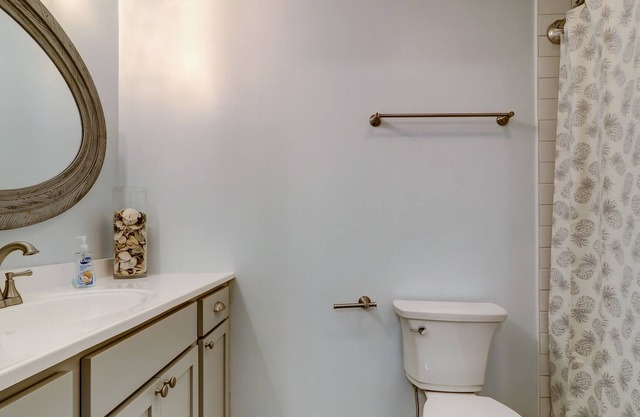 1 West Garrison