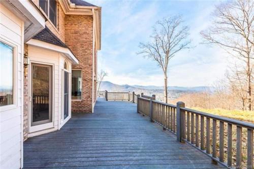 10 Min To Dt, 16 Min To Biltmore, Apartment Incl