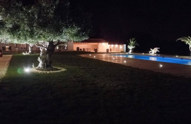 10 minutes from the sea and close to shops rent T2