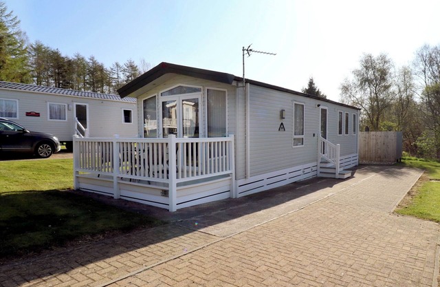 10 WOODLANDS WAY, family friendly, with a garden in Longframlington