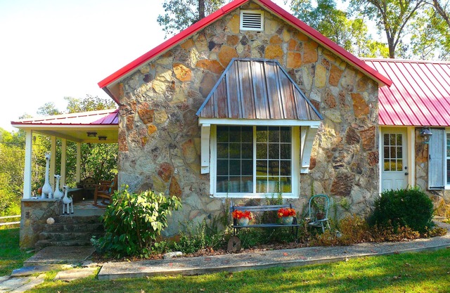 100 year old stone cottage nestled in beautiful, quiet nature