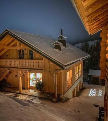 1000 Borne Caffe Hebergements Insolites