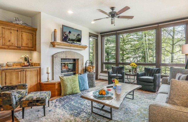 104 Highlands Westview