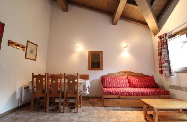 10m from ski slopes, 4th floor, parking, tv, ski locker, 38m², Val Cenis