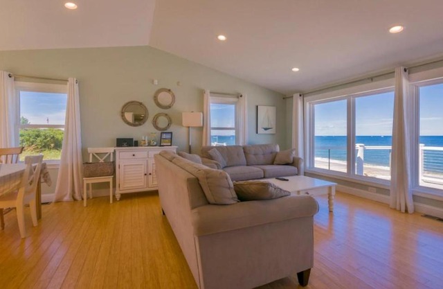 11 Captain Crocker Road East Sandwich Cape Cod- -Oceanside Oasi