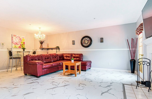 11 Mi to Dtwn Aberdeen: Spacious Townhome!