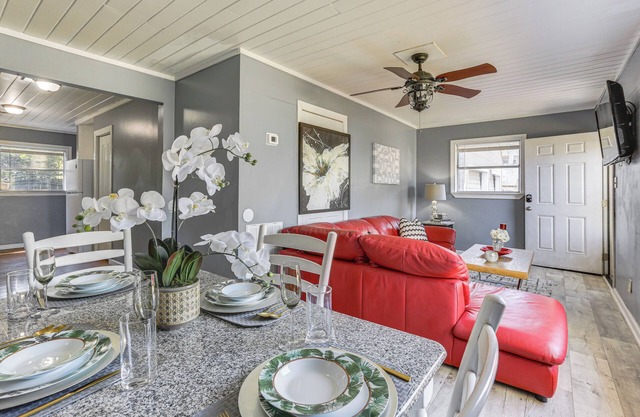 12 Mi to Lake Access: Port Arthur Apt w/Yard