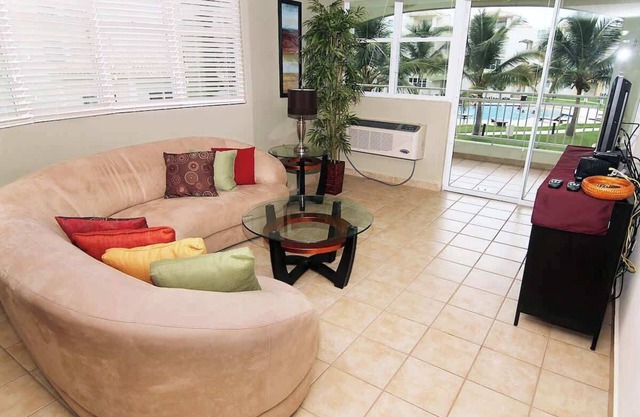 #13 Beach Apt 2BR, 2BA - Jobos, Montones, Shacks