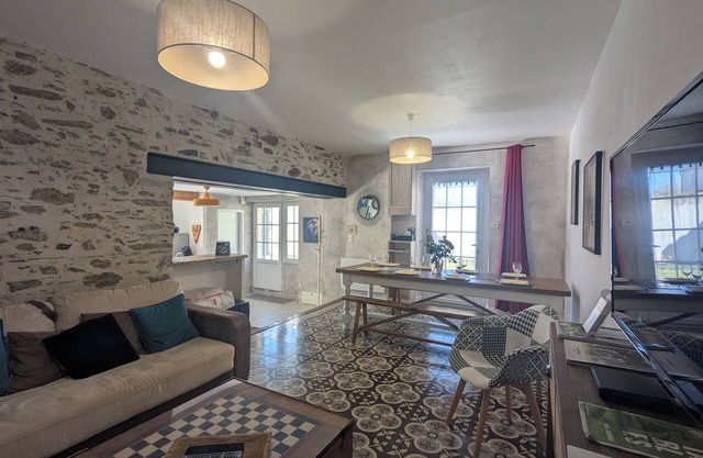 15 minutes from the Puy du Fou, cosy house