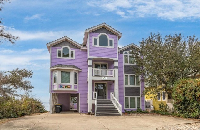 1528 - Sound and Color by Resort Realty