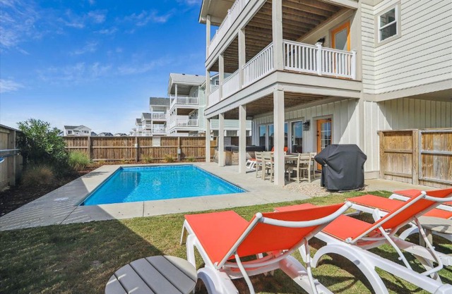 1530 - Summer Moon by Resort Realty