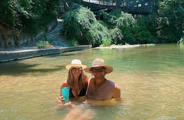 #17 Son's Rio Cibolo Safari Cabin