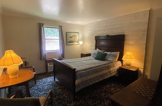 19-Americana Room