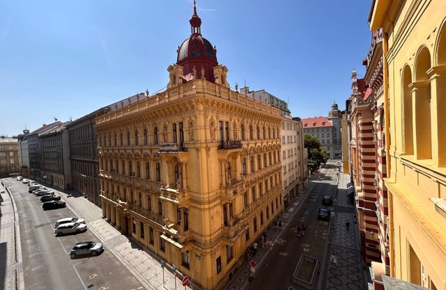 1920s Charm ✨ Top Location | By Jerusalem Synagogue & Attractions