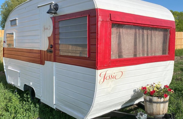 1959 Vintage Trailer located on a quiet farm in southern Idaho along I15.