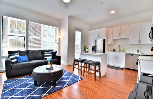 1bedroome Apt Dallas/Parking/washer dryer