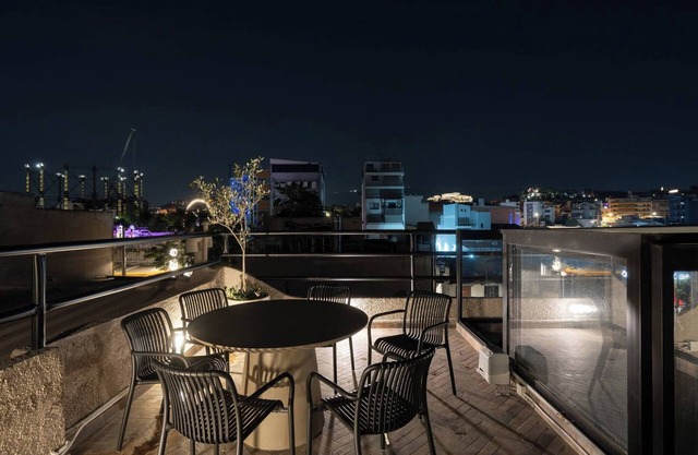 1BR Apt Breathtaking View