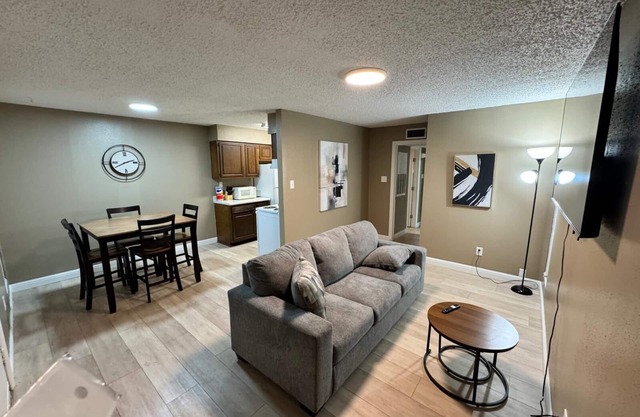 1BR Hideaway Calm & Private