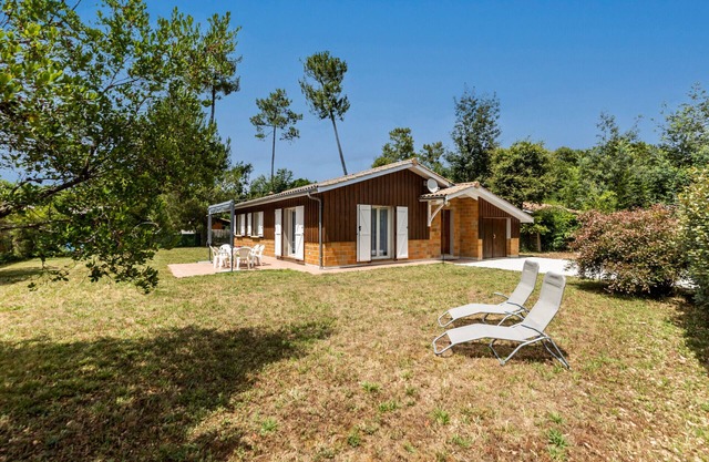 1km beach- Bay of Arcachon- House for 6