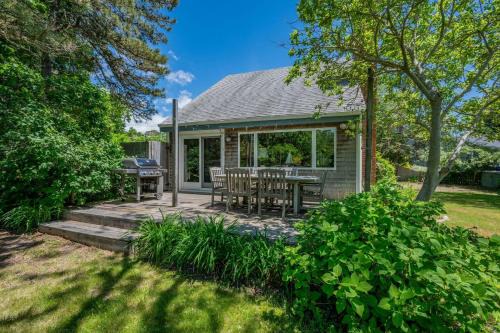 2 Bayberry Road Harwich Port Cape Cod - Cranberry Cottage