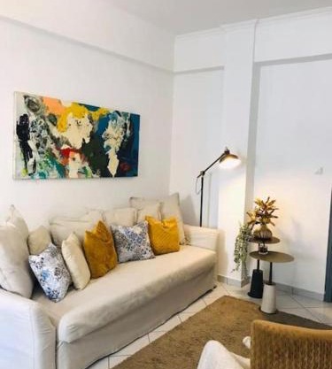 2 BD Aprt in Kolonaki 5min from the Metro