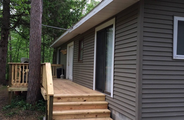 2-bedroom 1 bath house on the Baldwin River. Dog Friendly!