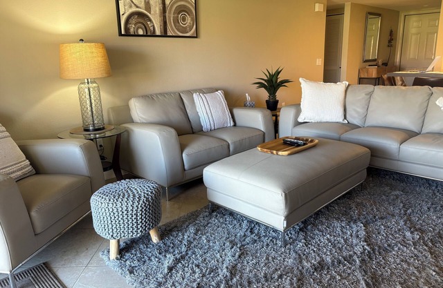 2 BEDROOM, 2 BATH CONDO. PREMIER PICKLEBALL FACILITY & GOLF COURSE