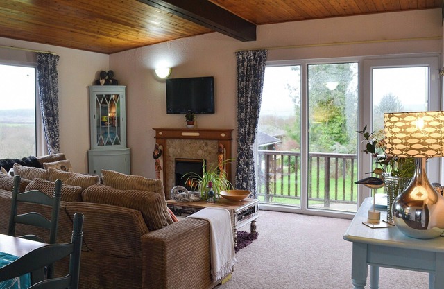 2 bedroom accommodation in Woolsery, near Bideford