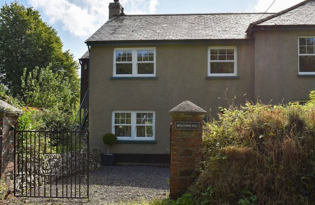 2 bedroom accommodation in Shebbear