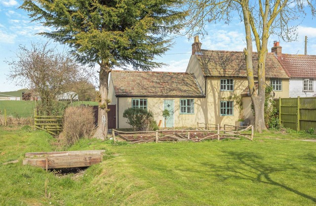 2 bedroom accommodation in St Neots