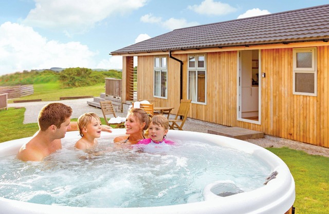 2 bedroom accommodation in Carnmenellis, Nr Falmouth