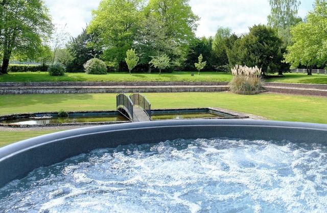 2 bedroom accommodation in St Asaph