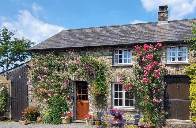 2 bedroom accommodation in Chillaton, near Tavistock