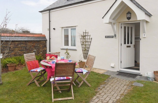 2 bedroom accommodation in Padstow