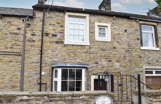 2 bedroom accommodation in Skipton