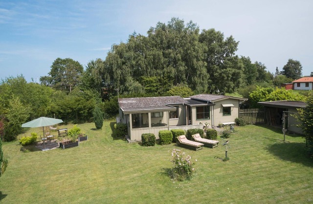 2 bedroom amazing home in Stege