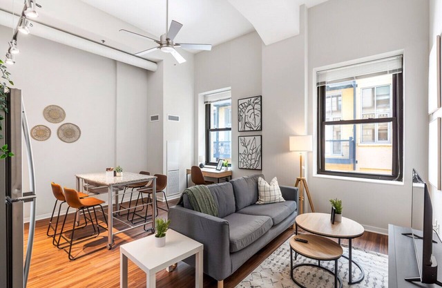 2-Bedroom City Club Pool & Gym Access In the CBD