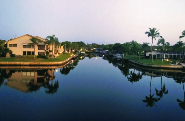 2 bedroom condo, private end unit with beautiful intersecting canal views.