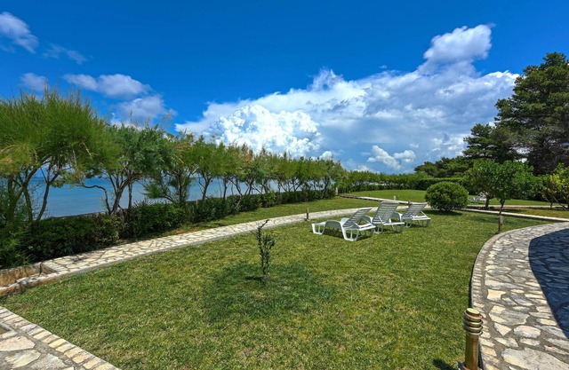 2 bedroom cozy apartment in Ugljan