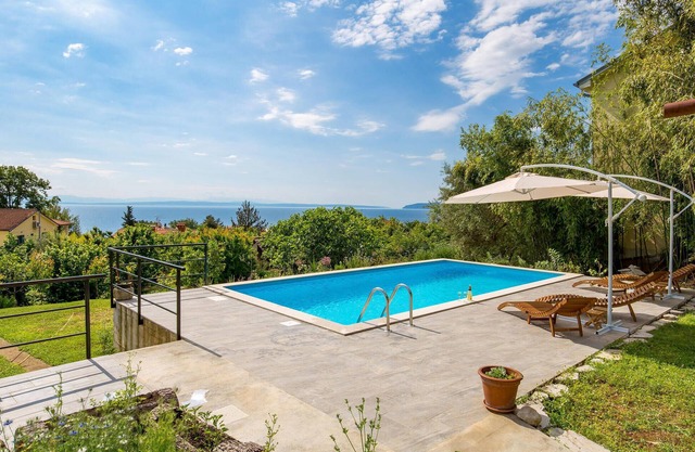 2 bedroom gorgeous apartment in Lovran