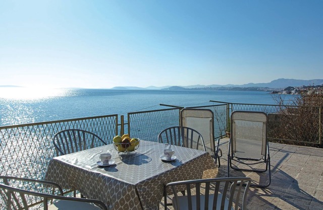 2 bedroom gorgeous home in Podstrana