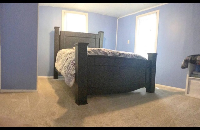2 bedroom house in a safe suburb