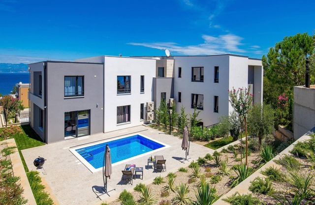 2 bedroom nice apartment in Malinska