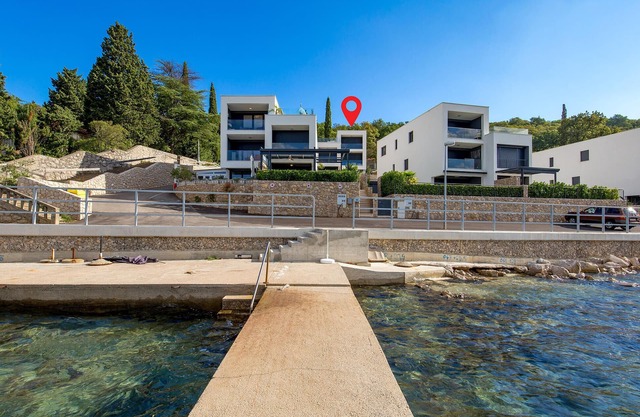 2 bedroom stunning apartment in Omisalj