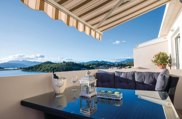 2 bedroom stunning apartment in Blace